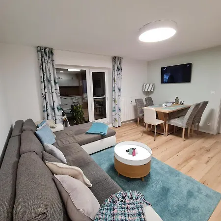 Apartament Ema A Peter Tierchowa